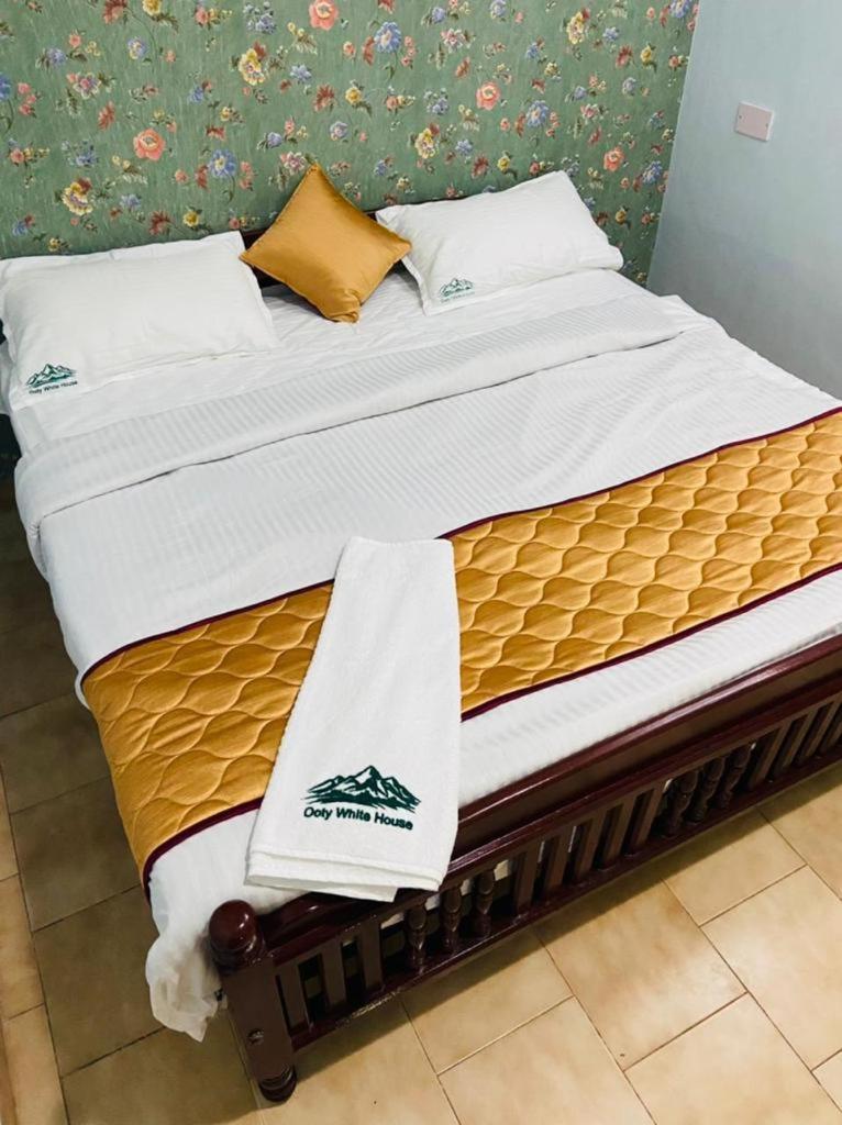 Bob Lesiure Hotel Ooty Buitenkant foto
