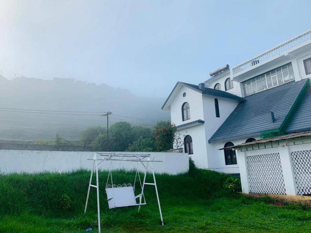 Bob Lesiure Hotel Ooty Buitenkant foto