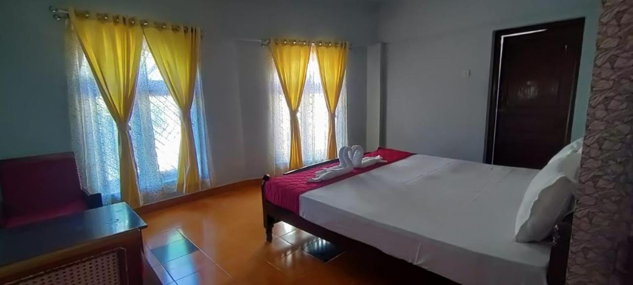 Bob Lesiure Hotel Ooty Buitenkant foto
